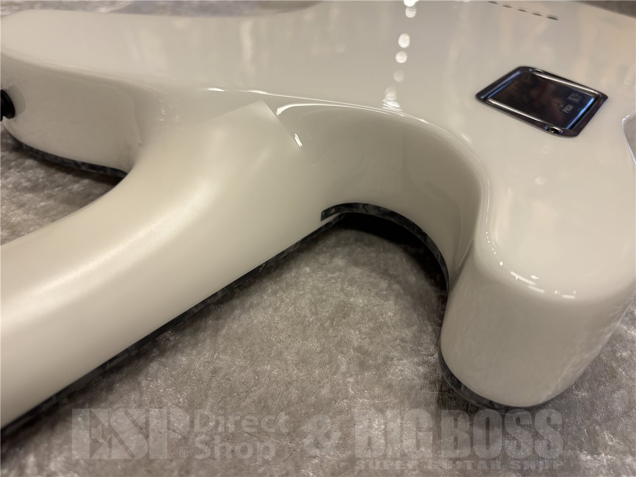 【即納可能】E-II(イーツー) T-B7(Snow White) 名古屋店