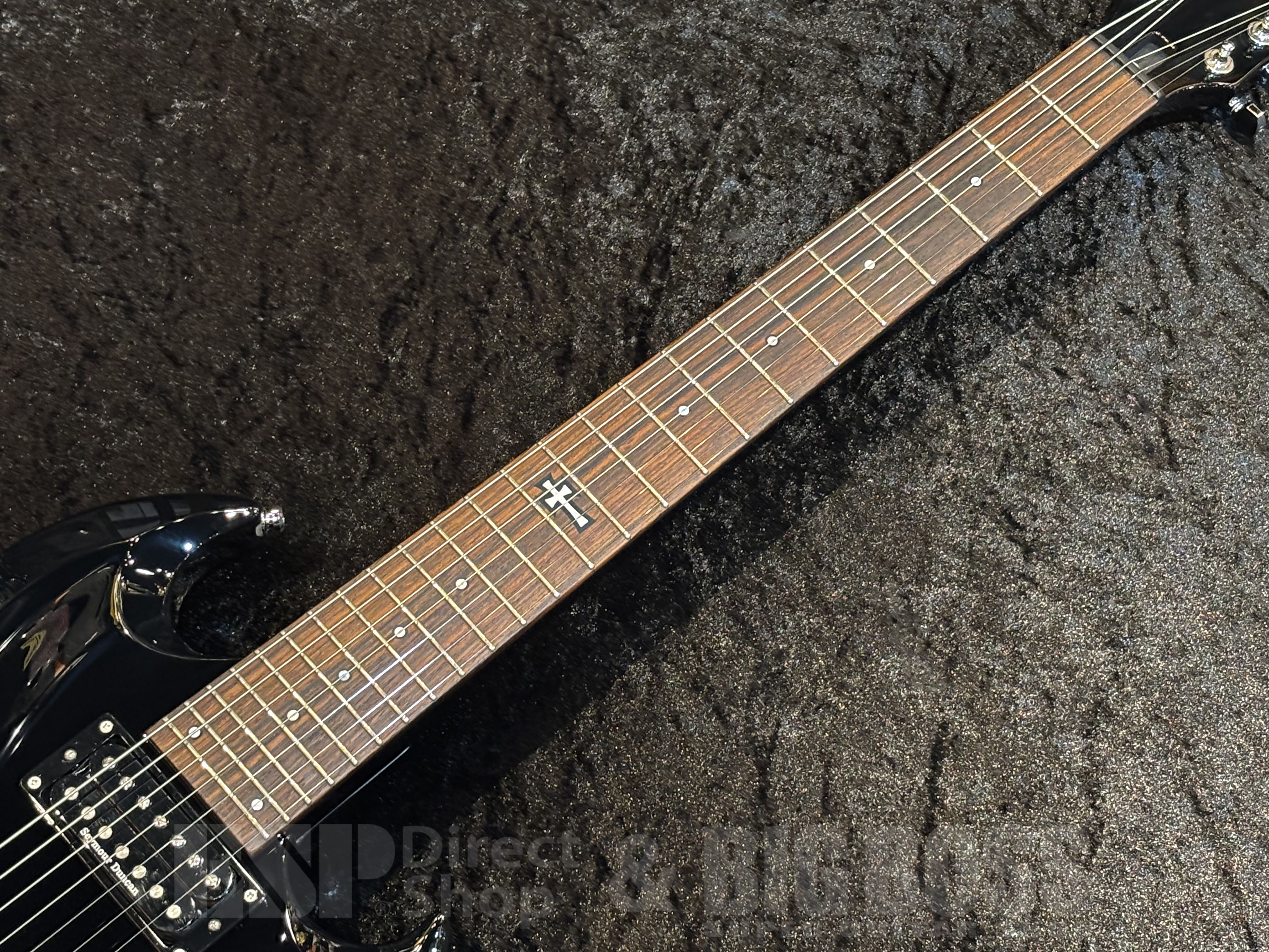 【即納可能】ESP(イーエスピー)D-KV-7st (DIR EN GREY 薫モデル)福岡店