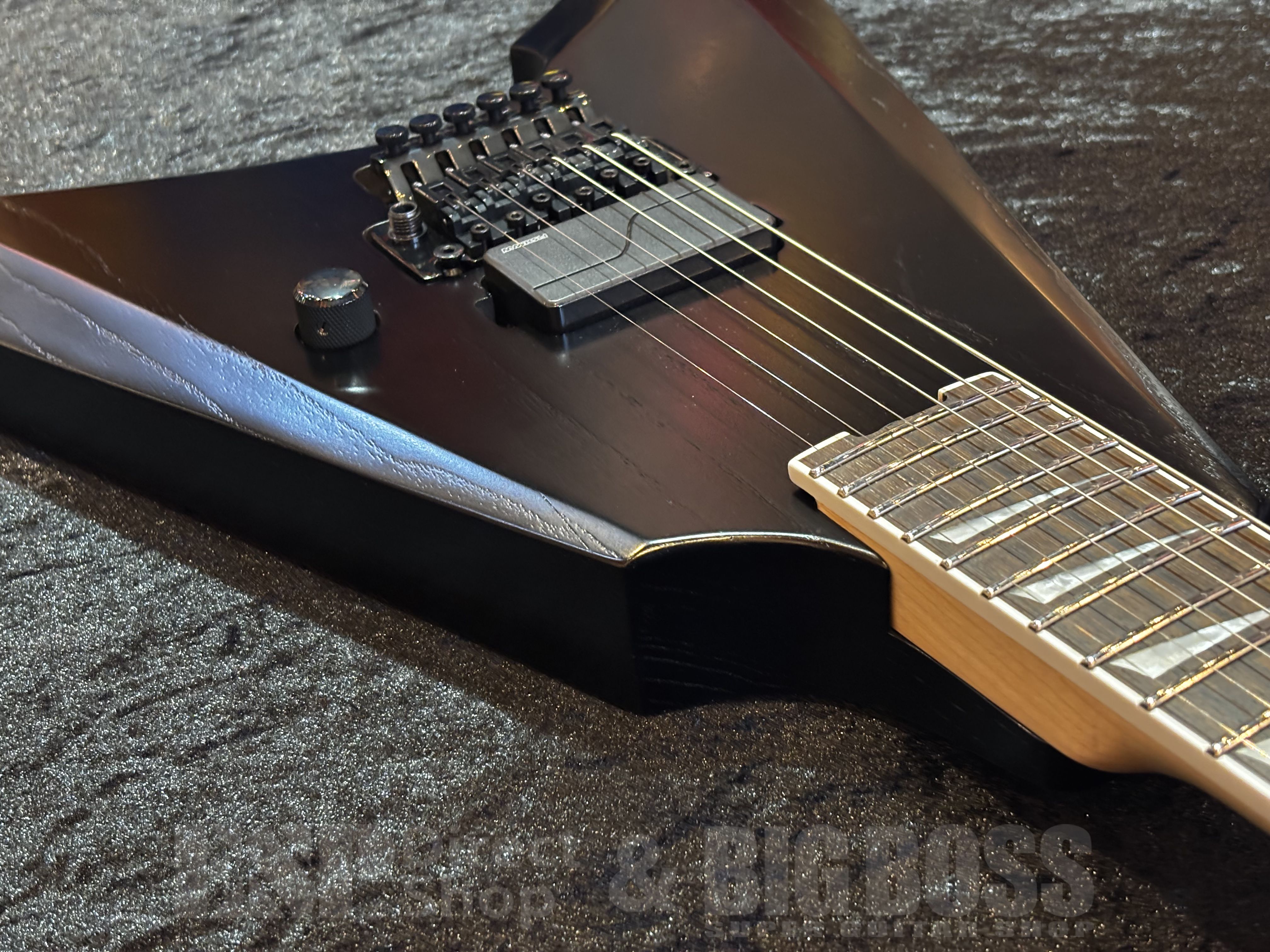 【即納可能】EDWARDS（エドワーズ）E-ARROW-1H【Alternative Black】福岡店