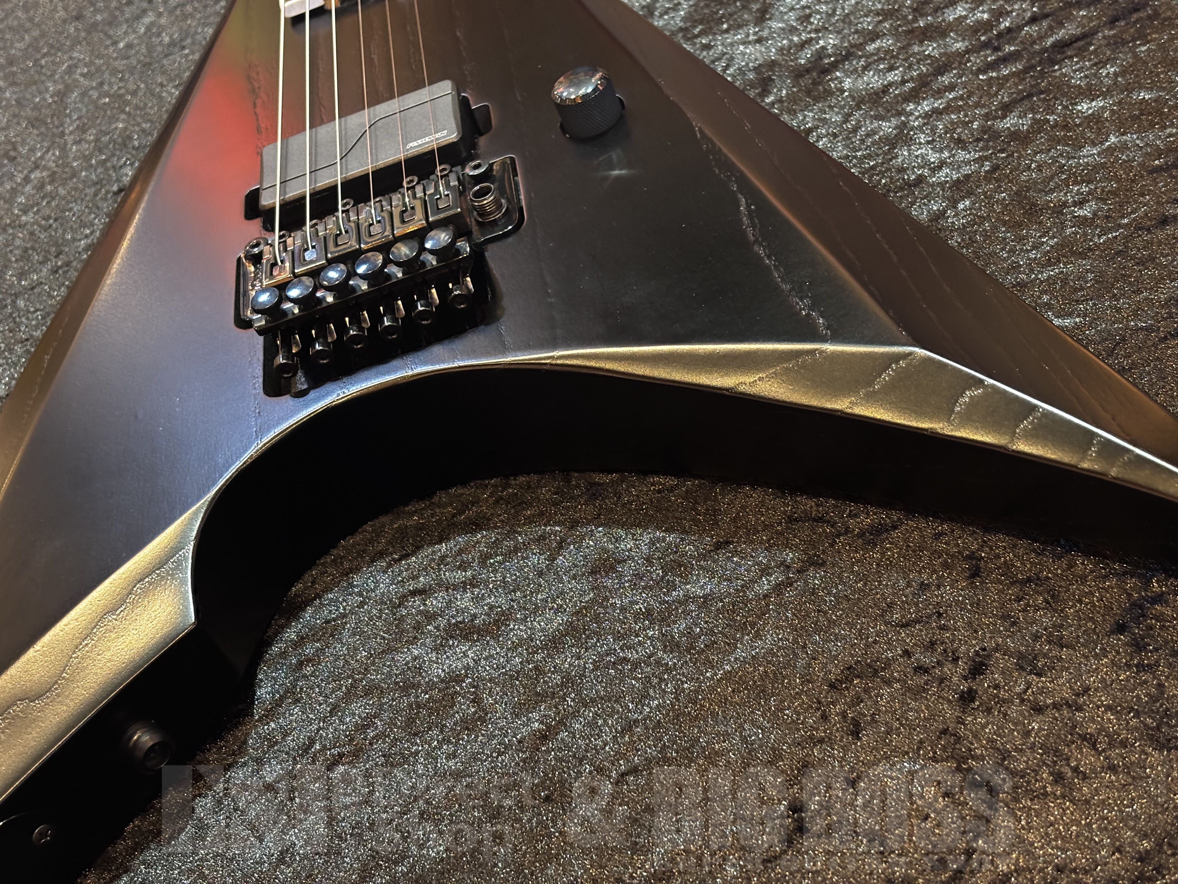 【即納可能】EDWARDS（エドワーズ）E-ARROW-1H【Alternative Black】福岡店