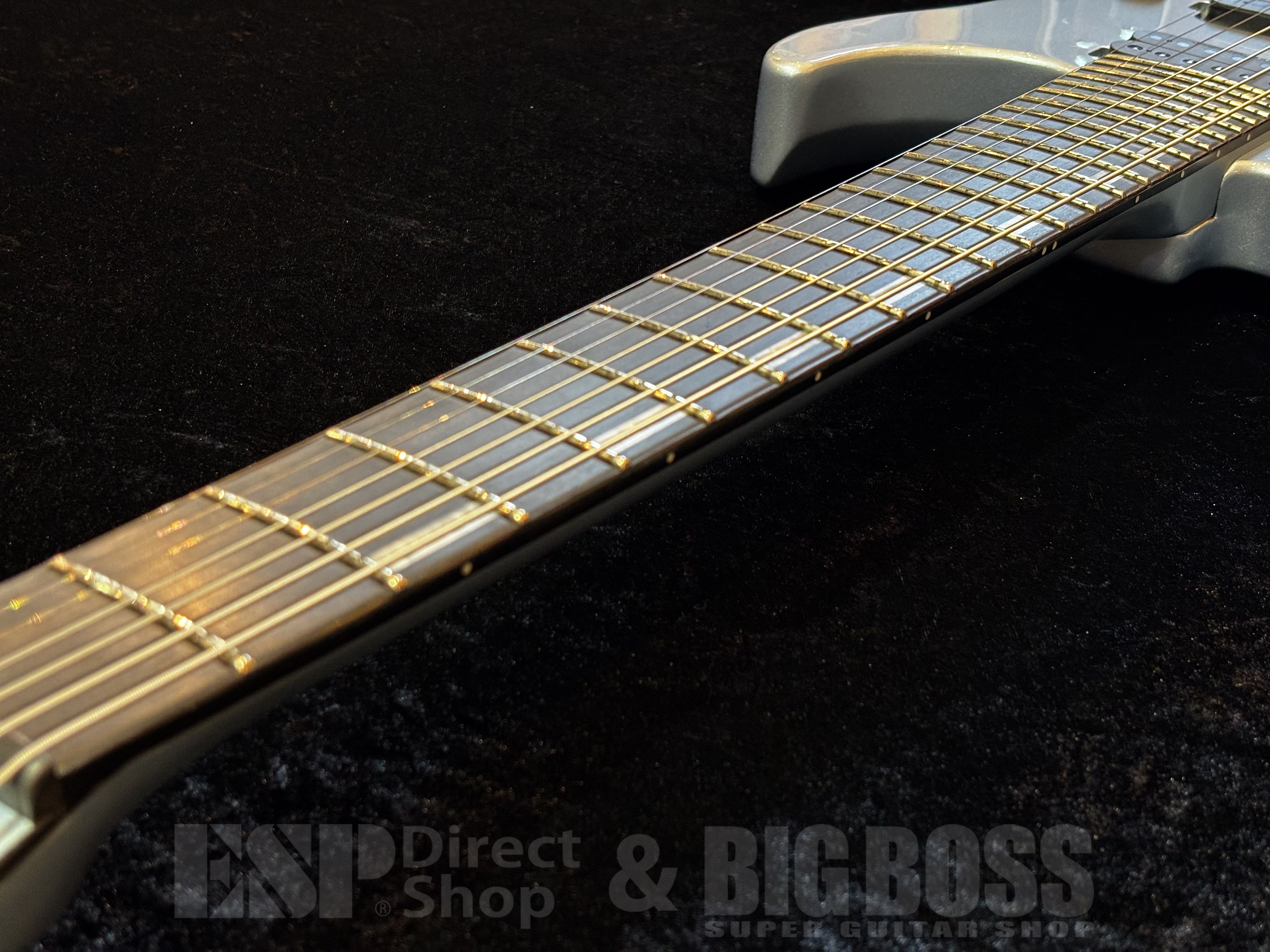 【即納可能】EDWARDS（エドワーズ）E-M-II-7【Ice Blue Metallic】福岡店