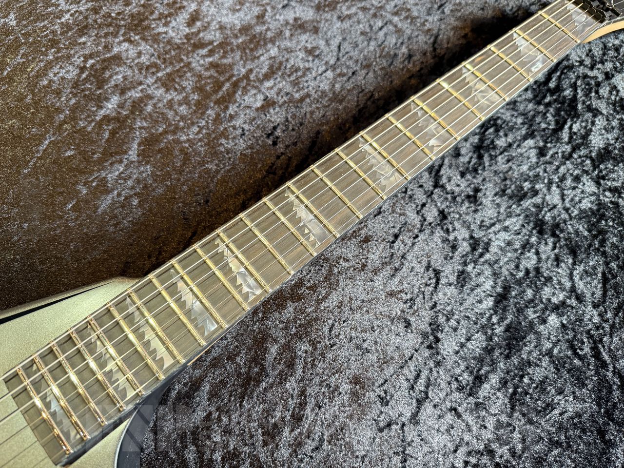 【即納可能】EDWARDS（エドワーズ）E-ALEXI BLACKY【ALEXI LAIHO Signature Model】福岡店