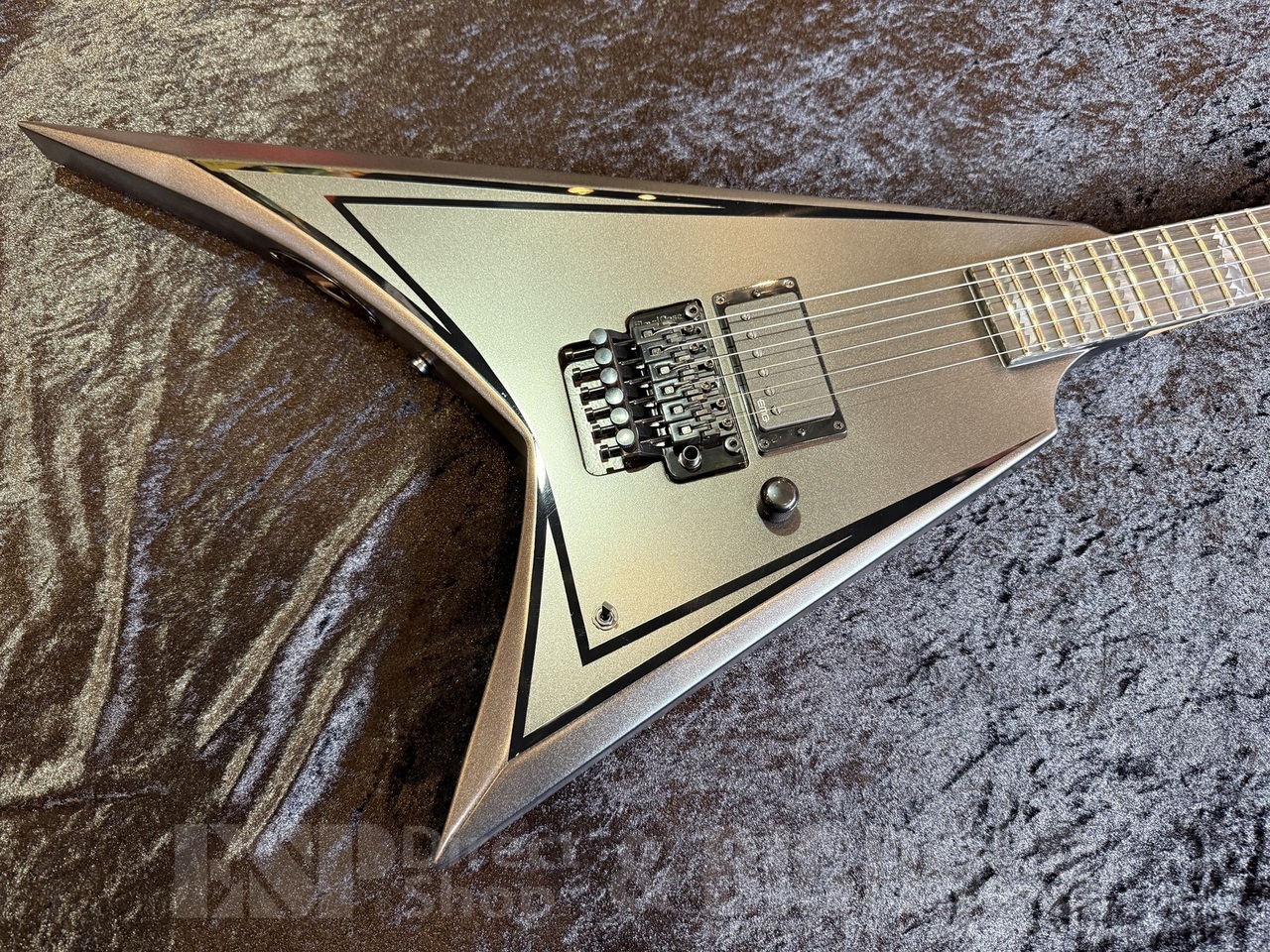 【即納可能】EDWARDS（エドワーズ）E-ALEXI BLACKY【ALEXI LAIHO Signature Model】福岡店