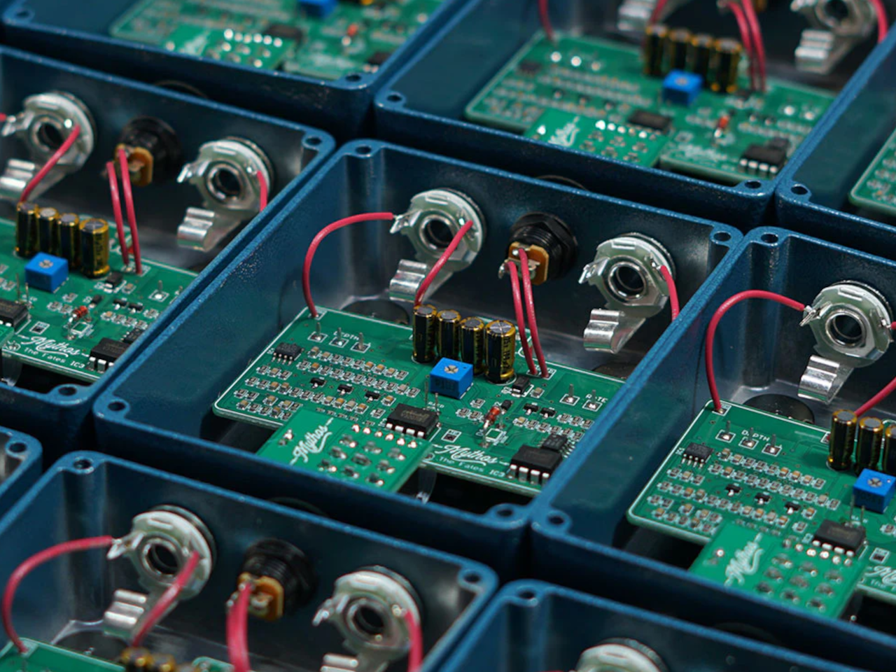 【お取寄せ商品】Mythos Pedals The Fates(CHORUS/コーラス)