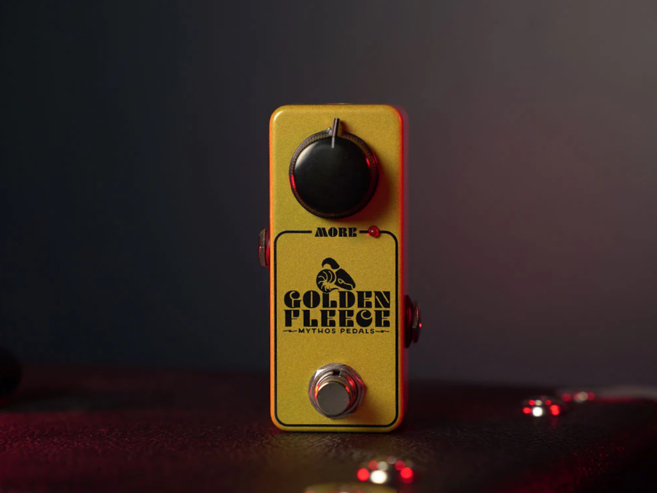 【お取寄せ商品】Mythos Pedals Golden Fleece(FUZZ/ファズ)