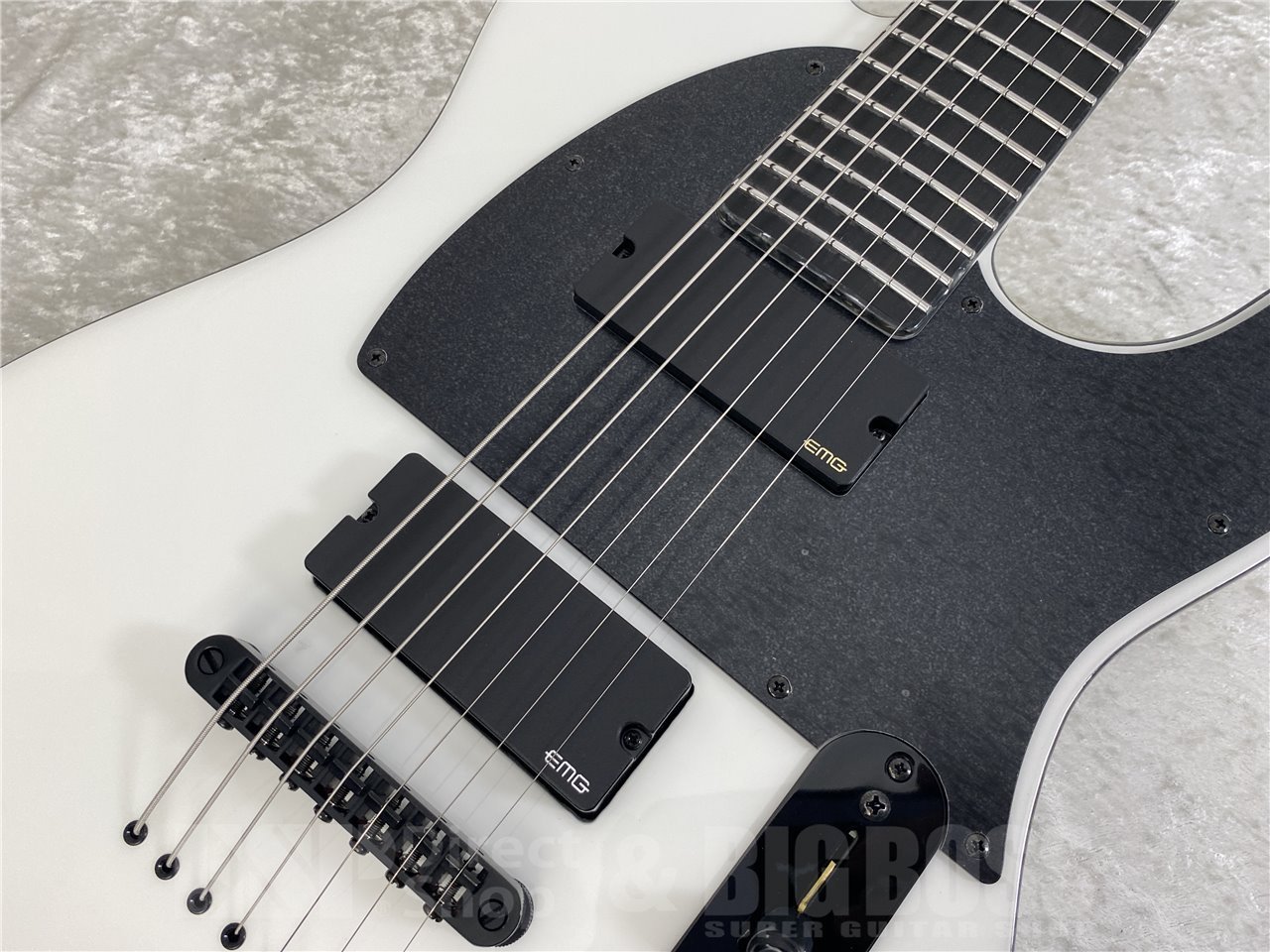 【即納可能】E-II(イーツー) T-B7 / Snow White お茶の水駅前店 (東京)