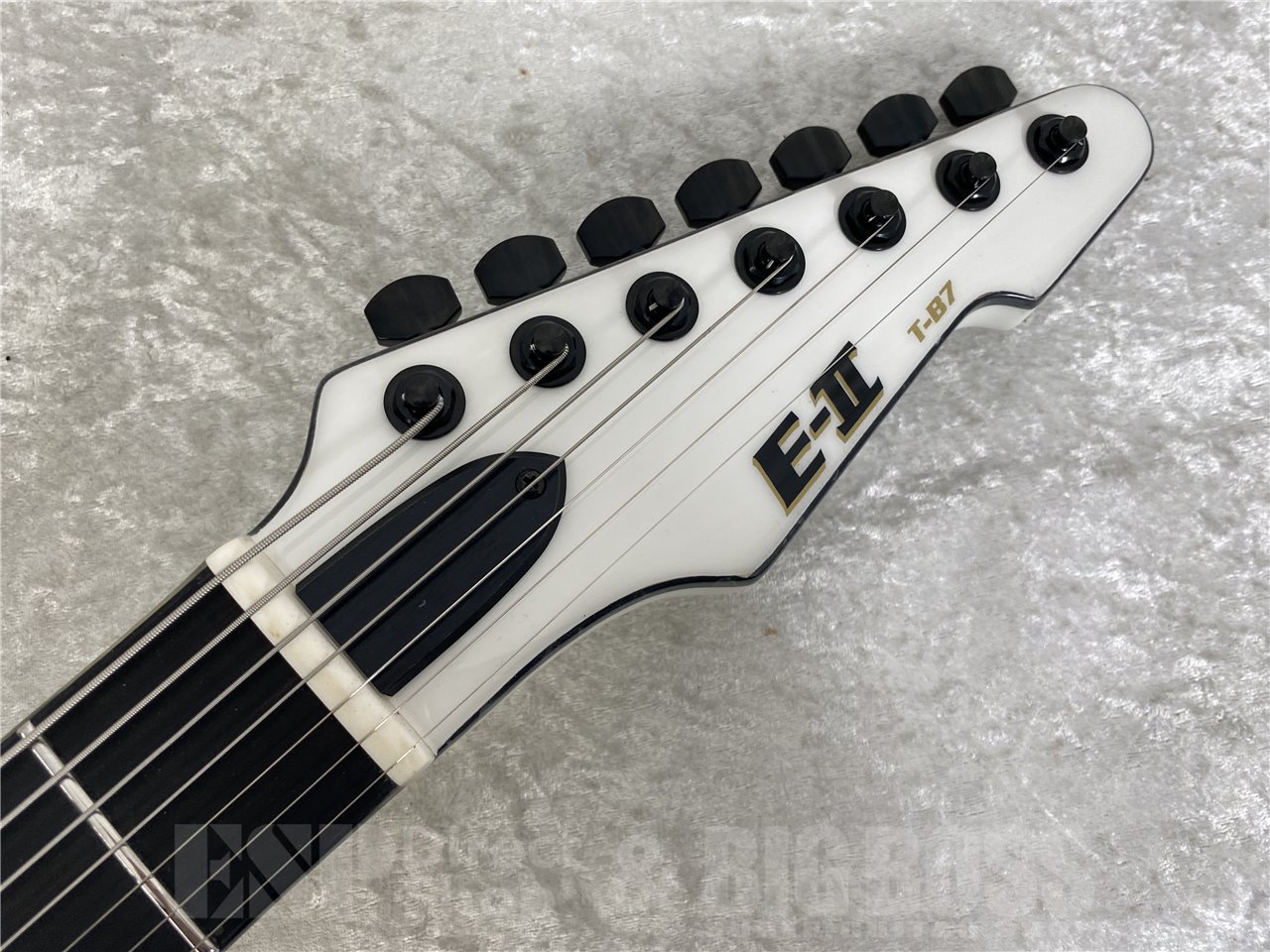 【即納可能】E-II(イーツー) T-B7 / Snow White お茶の水駅前店 (東京)