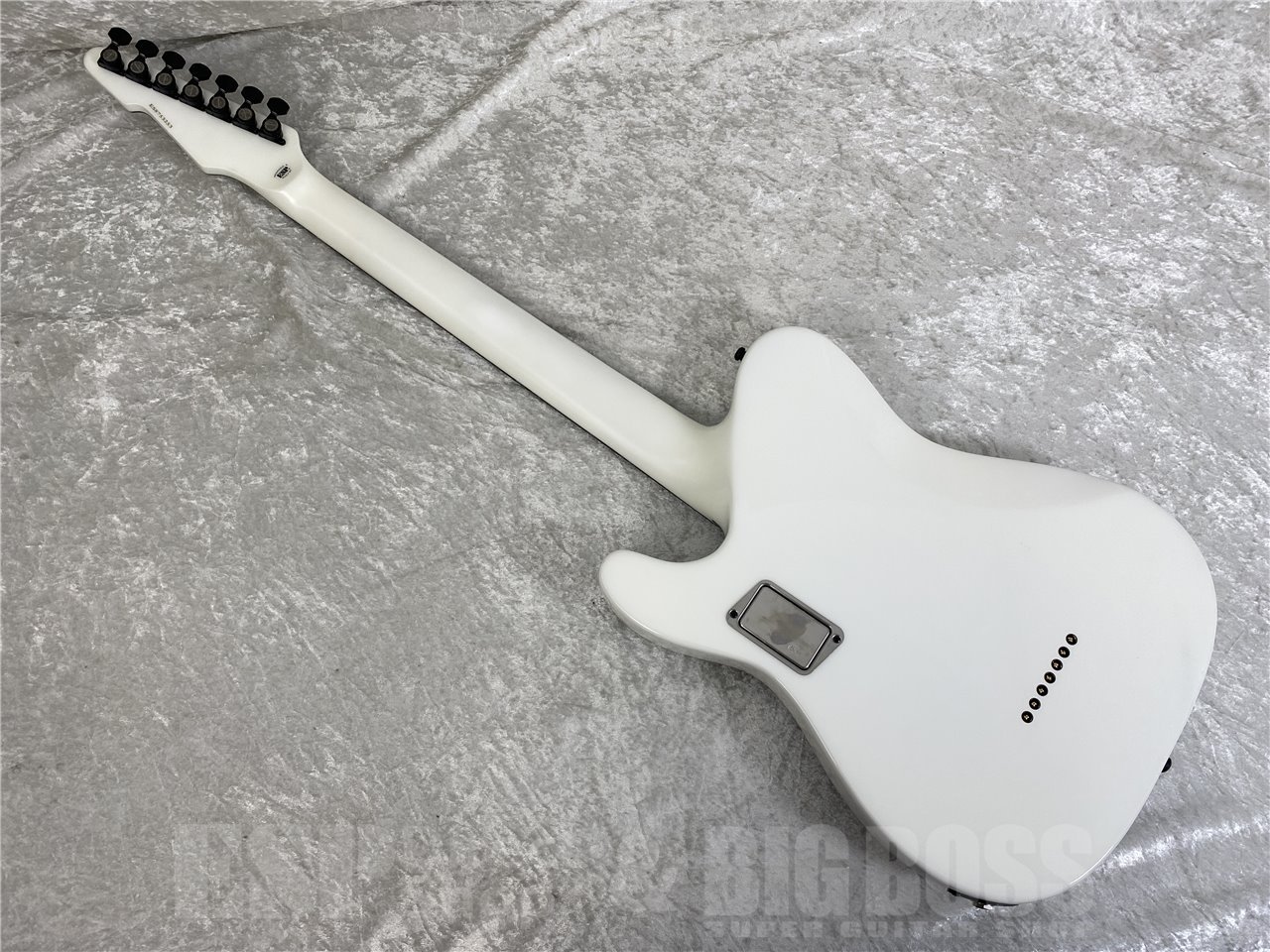 【即納可能】E-II(イーツー) T-B7 / Snow White お茶の水駅前店 (東京)