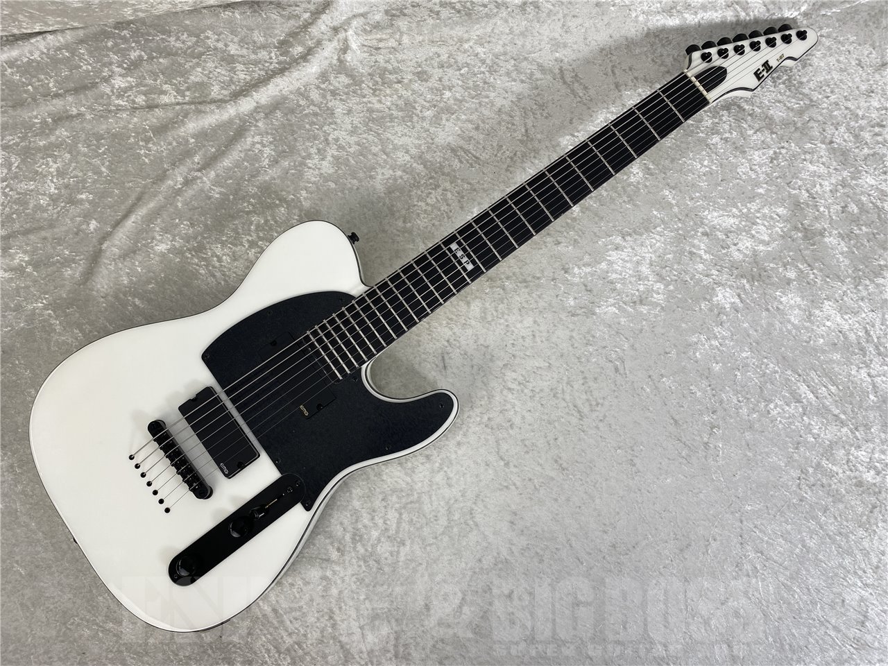 【即納可能】E-II(イーツー) T-B7 / Snow White お茶の水駅前店 (東京)