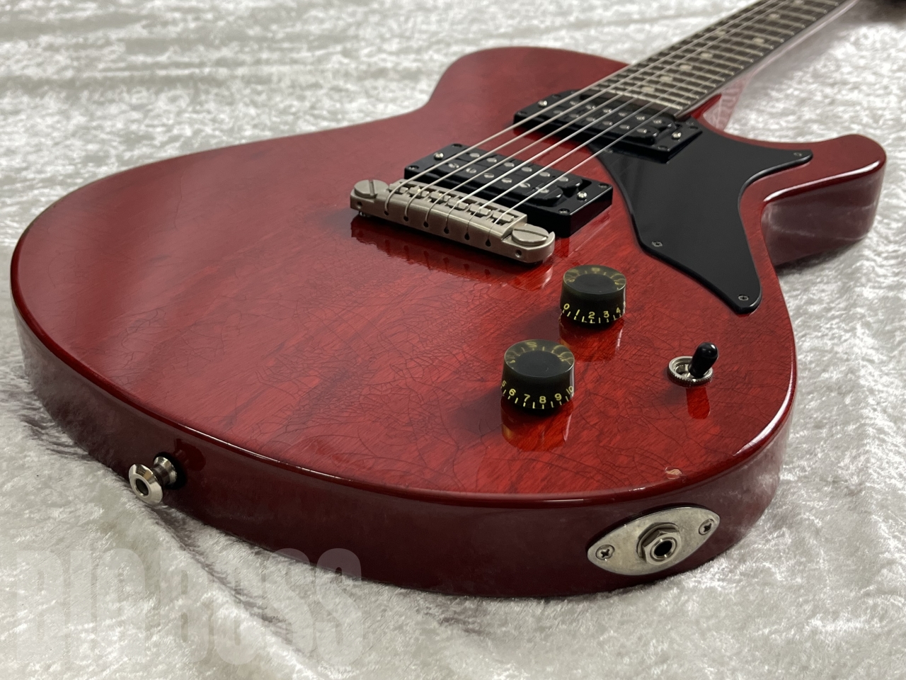 【即納可能】Knaggs Guitars(ナッグスギターズ) KENAI "J" H2 VINTAGE CHERRY Relic #2001 お茶の水駅前店(東京)