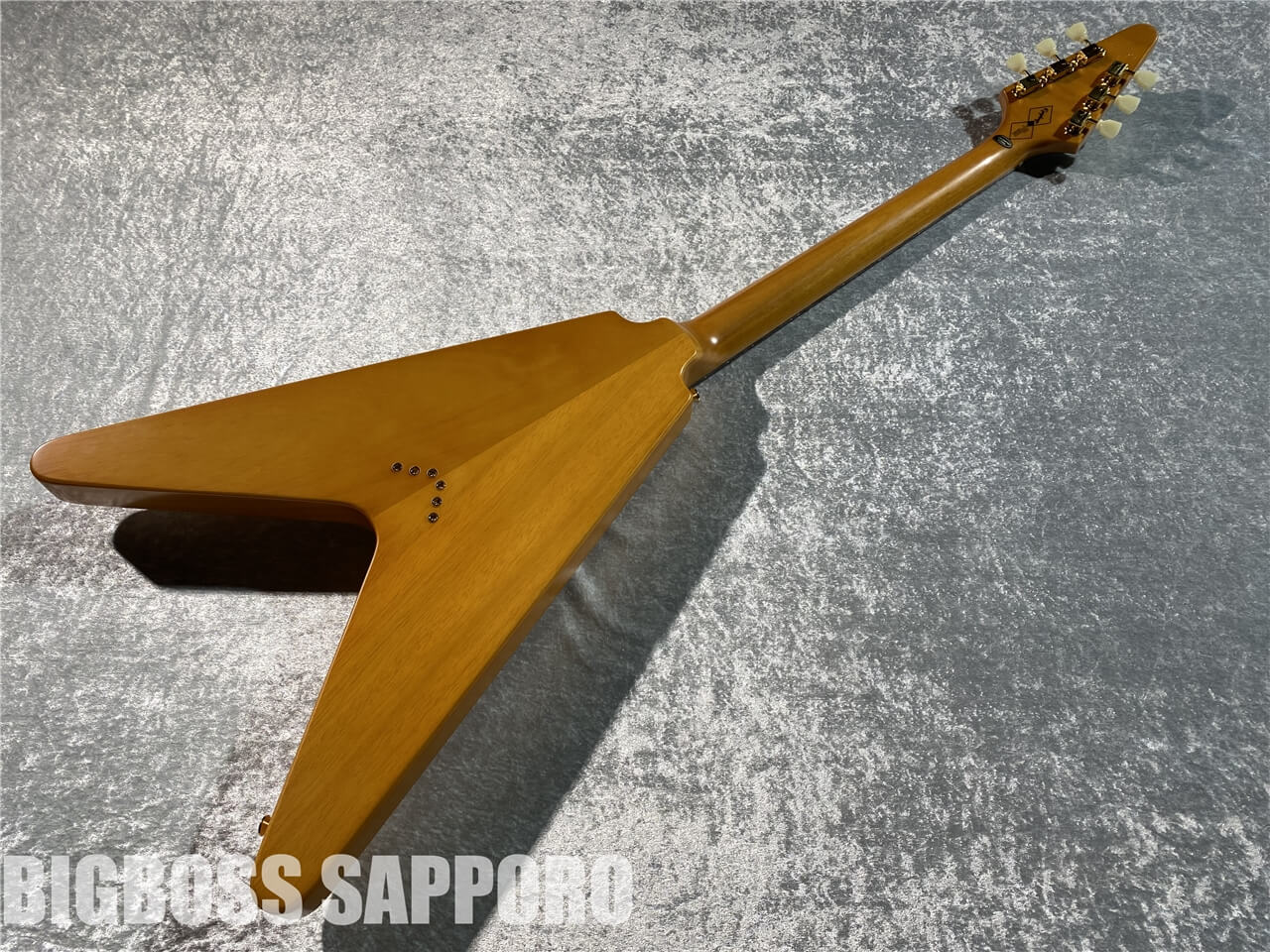 【即納可能】Epiphone(エピフォン) 1958 Korina Flying V (Aged Natural) 札幌店