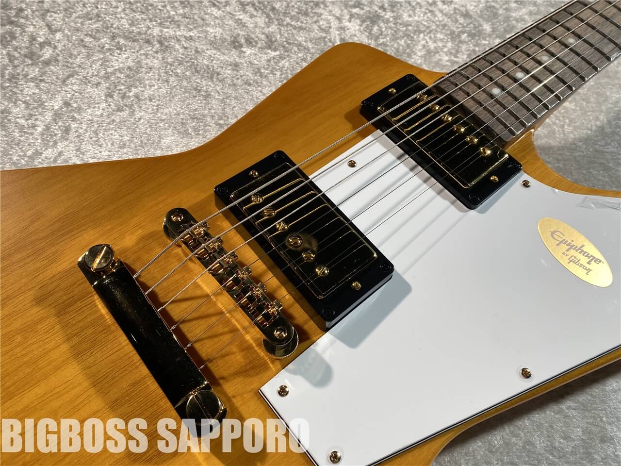 【即納可能】Epiphone(エピフォン) 1958 Korina Explorer (Aged Natural) 札幌店