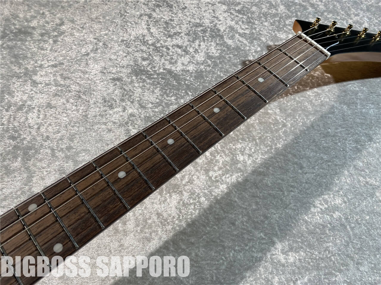 【即納可能】Epiphone(エピフォン) 1958 Korina Explorer (Aged Natural) 札幌店