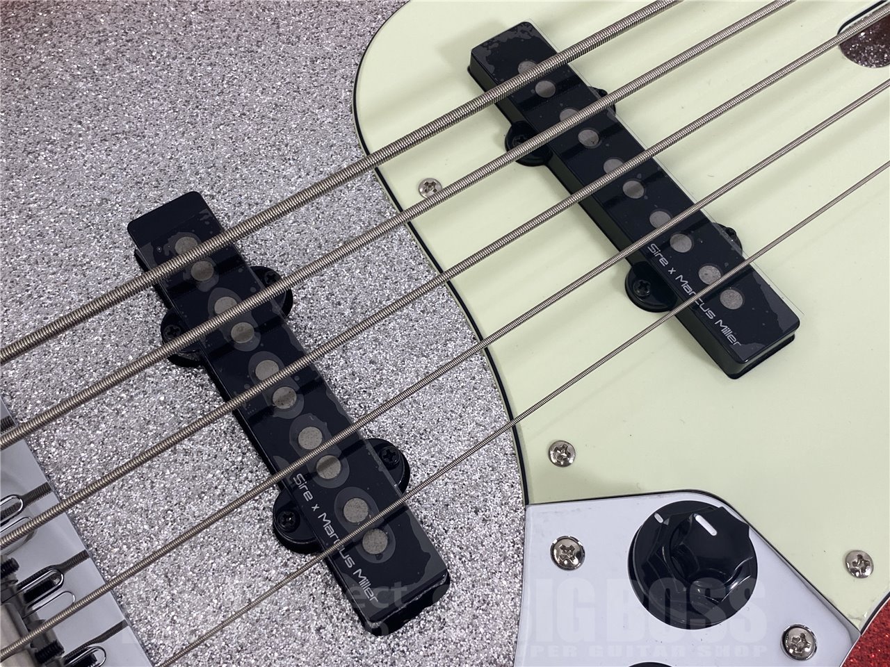 【即納可能】Sire(サイアー) V7 Alder 5st 2nd Generation (Redburst Sparkle) お茶の水駅前店(東京)