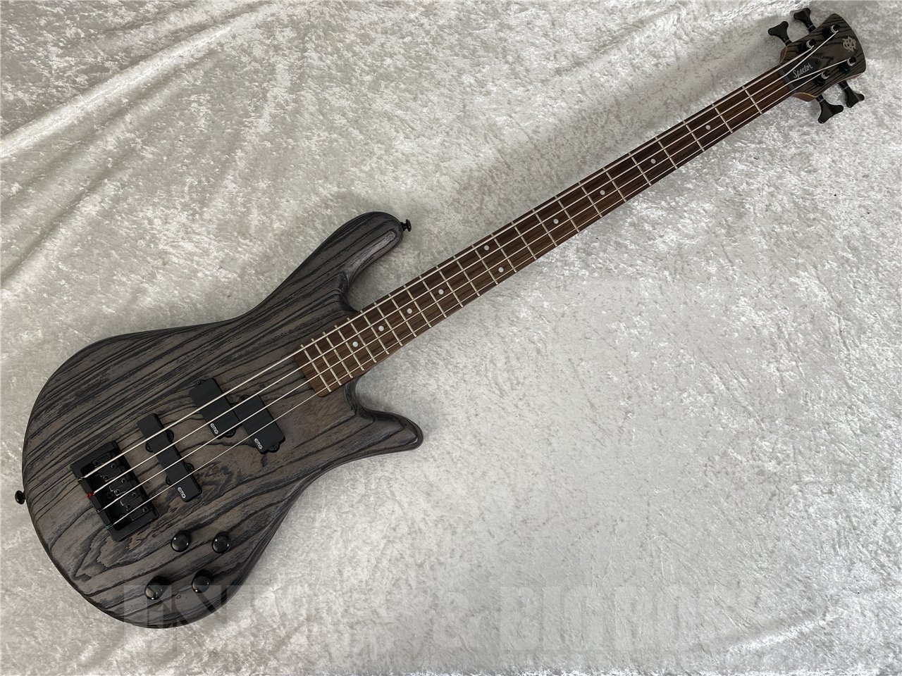 【即納可能】Spector(スペクター) PULSE 4 SATIN(Charcoal Grey) お茶の水駅前店(東京)