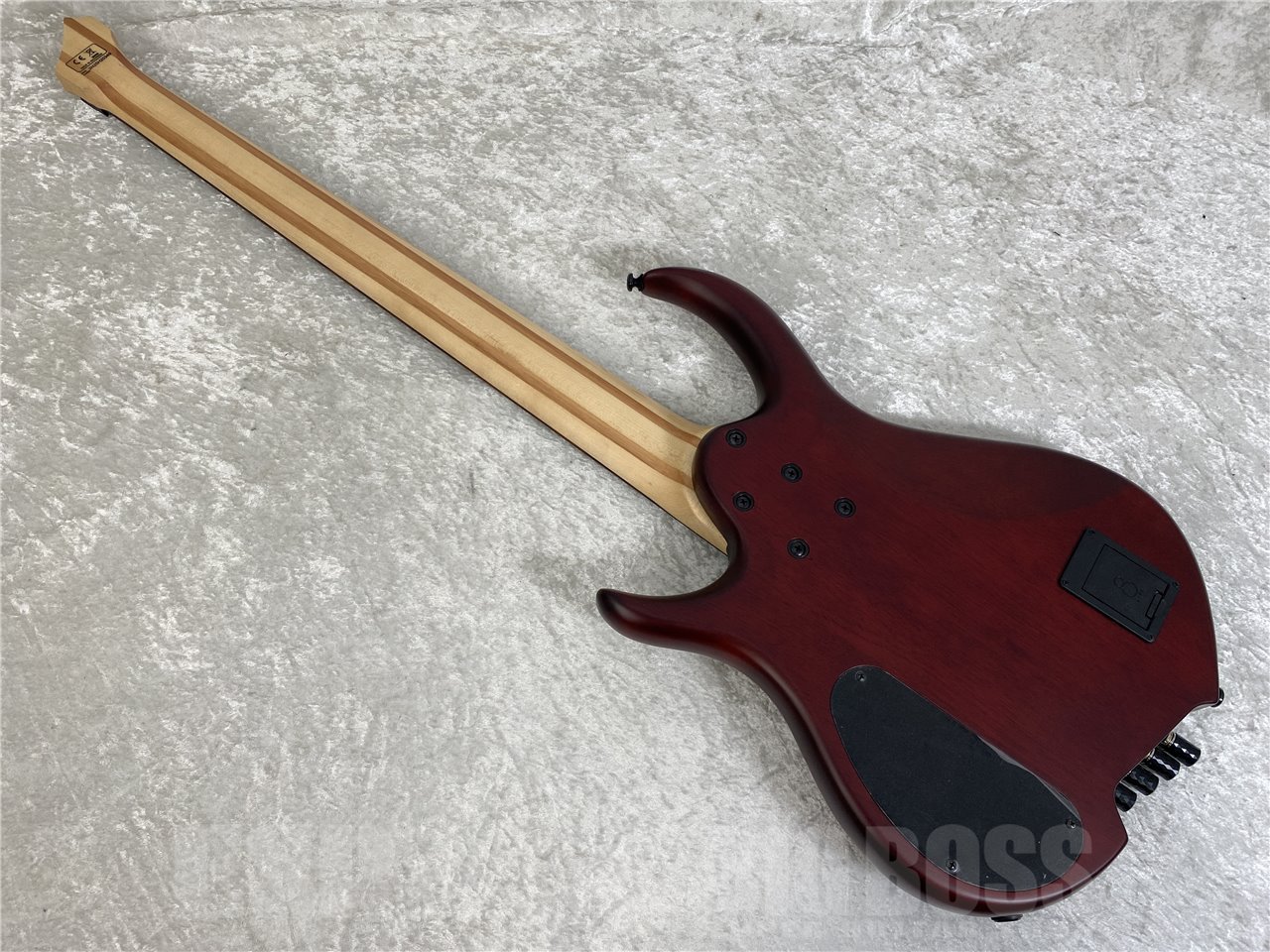 【即納可能】Sire(サイアー) Marcus Miller M6 5-String Headless (Mahogany Satin) お茶の水駅前店(東京)