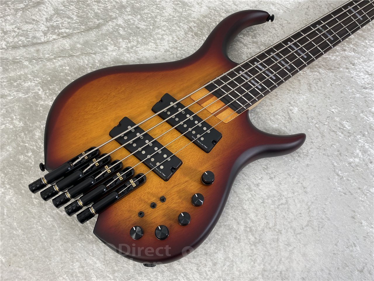 【即納可能】Sire(サイアー) Marcus Miller M6 5-String Headless (Tobacco Sunburst Satin) お茶の水駅前店(東京)