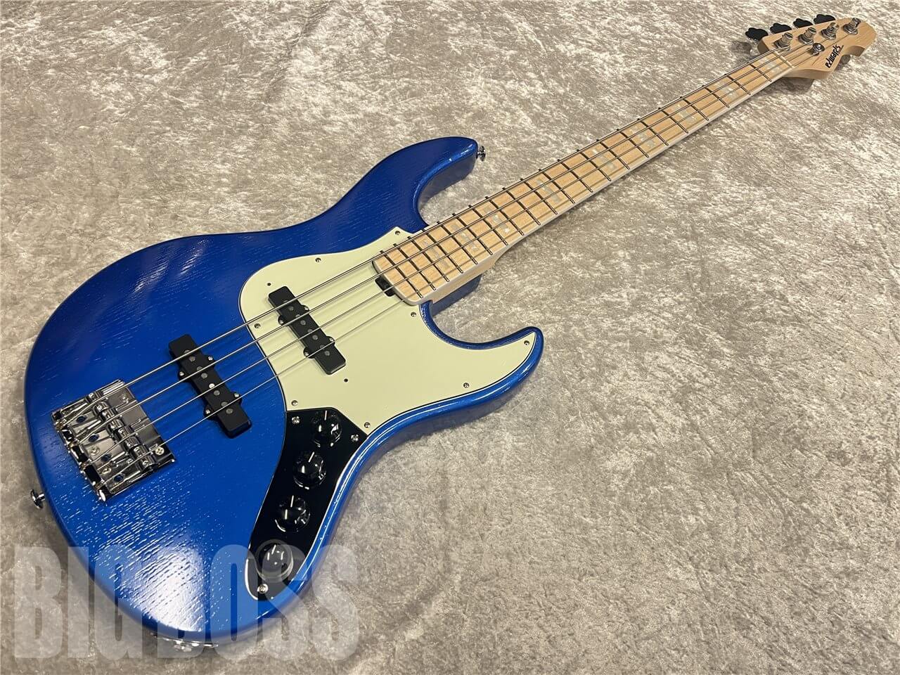 【即納可能】EDWARDS（エドワーズ） E-AMAZE-AS-4/M （Solid Metallic Blue）　名古屋店