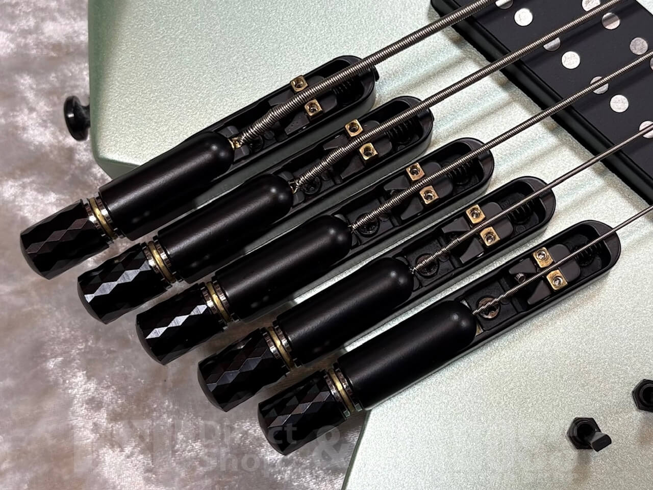 【即納可能】Sire M6 5-String Headless /Surf Green Metallic Satin  GWS