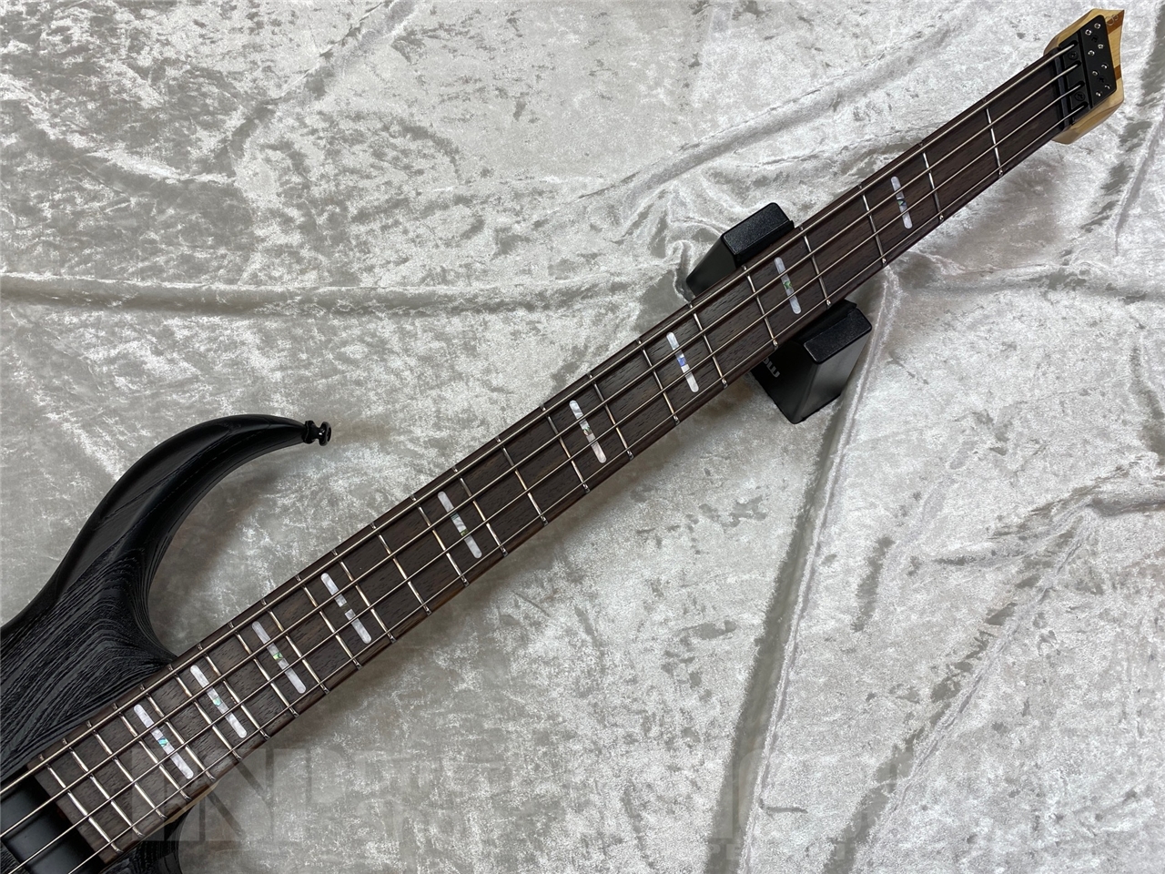 【即納可能】Sire M6 4-String Headless /Black Stain  GWS