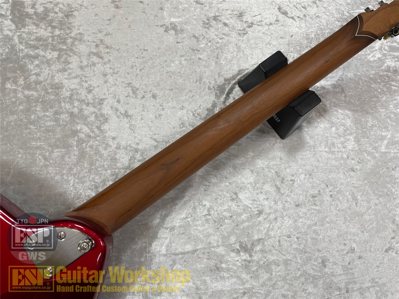 【お値下げ中】送料込　ROCKSTONE KARAS 赤 お値下げ中】送料込ROCKSTONE KARAS 赤