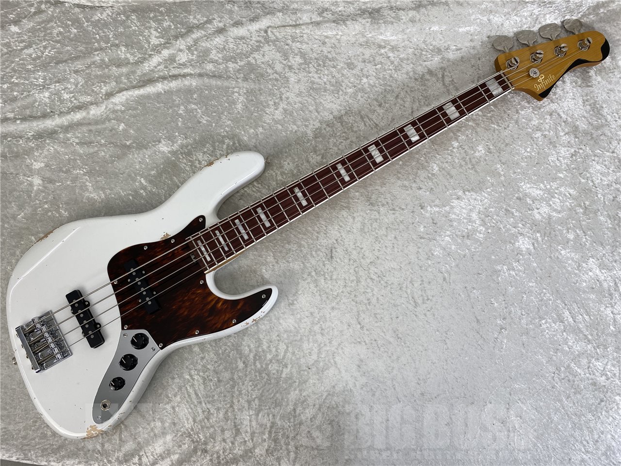 【即納可能】infinite(インフィニット) Trad JB4 (W.S White) お茶の水駅前店(東京)