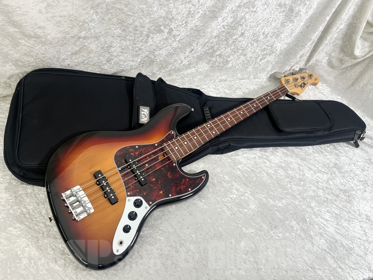 【即納可能/OUTLET】FUJIGEN(フジゲン) NJB100RAL / 3Tone Sunburst お茶の水駅前店(東京)