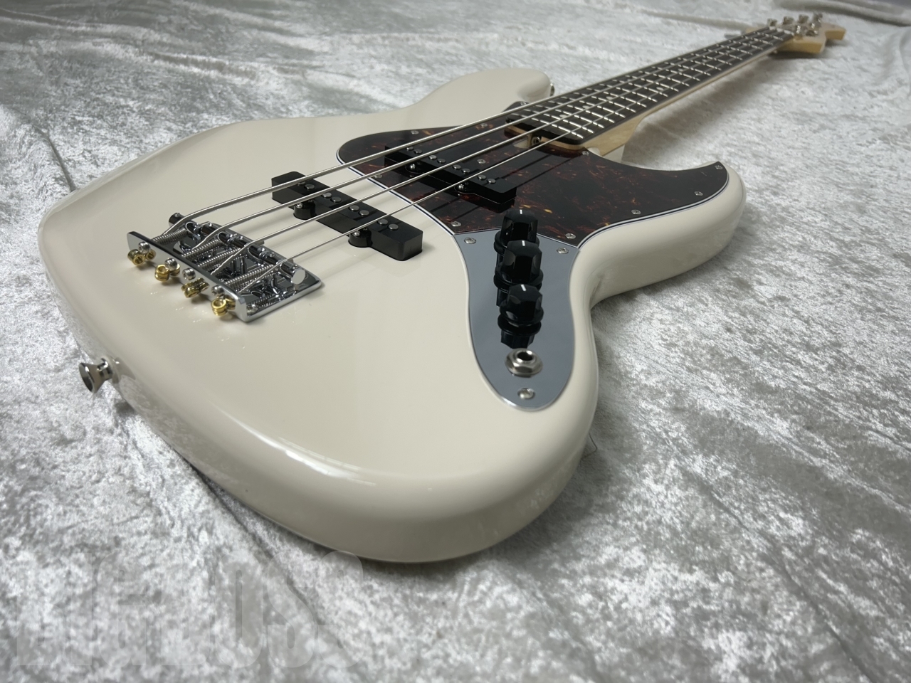 【即納可能/OUTLET】FUJIGEN(フジゲン) NJB100RAL-VWH / Vintage White お茶の水駅前店(東京)