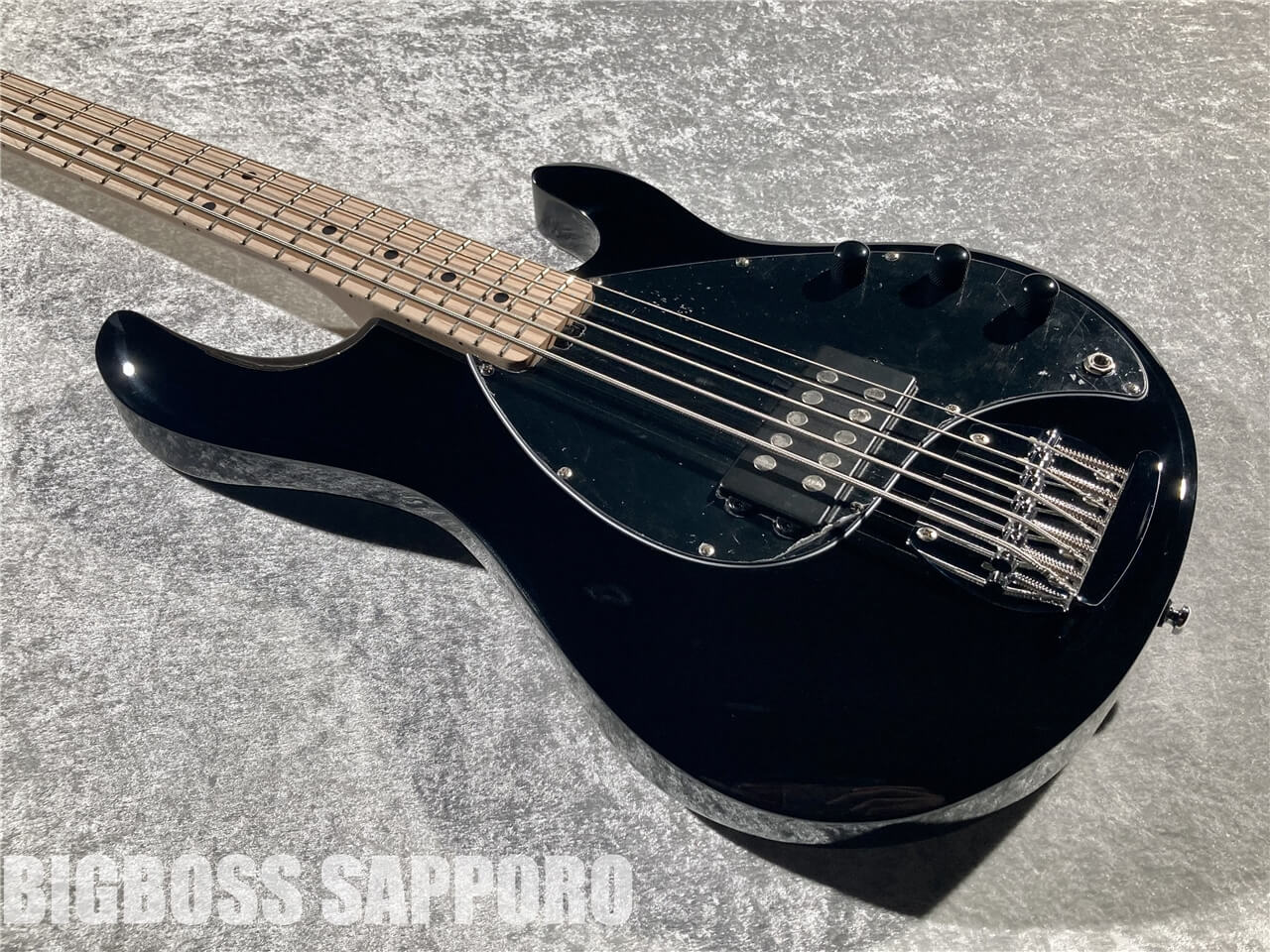 【即納可能】Sterling by MUSIC MAN(スターリンバイミュージックマン) SUB Series Ray5 (Black) 札幌店