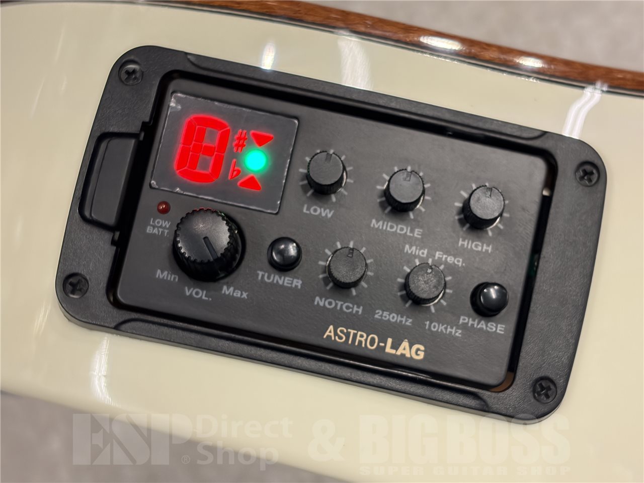 【即納可能】LAG Guitars(ラグギターズ)T118ASCE(Ivory) 名古屋店