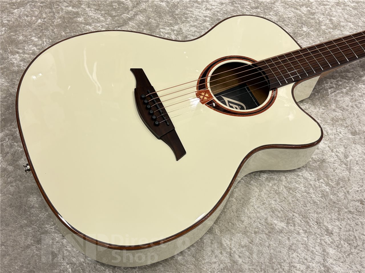 【即納可能】LAG Guitars(ラグギターズ)T118ASCE(Ivory) 名古屋店