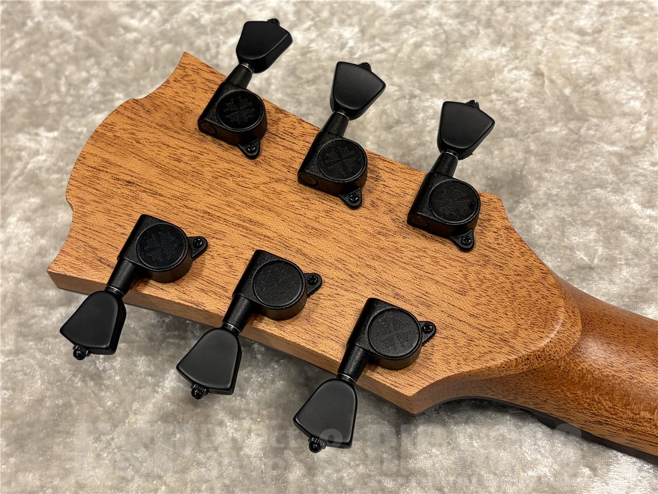 【即納可能】LAG Guitars(ラグギターズ)T118ASCE(Ivory) 名古屋店