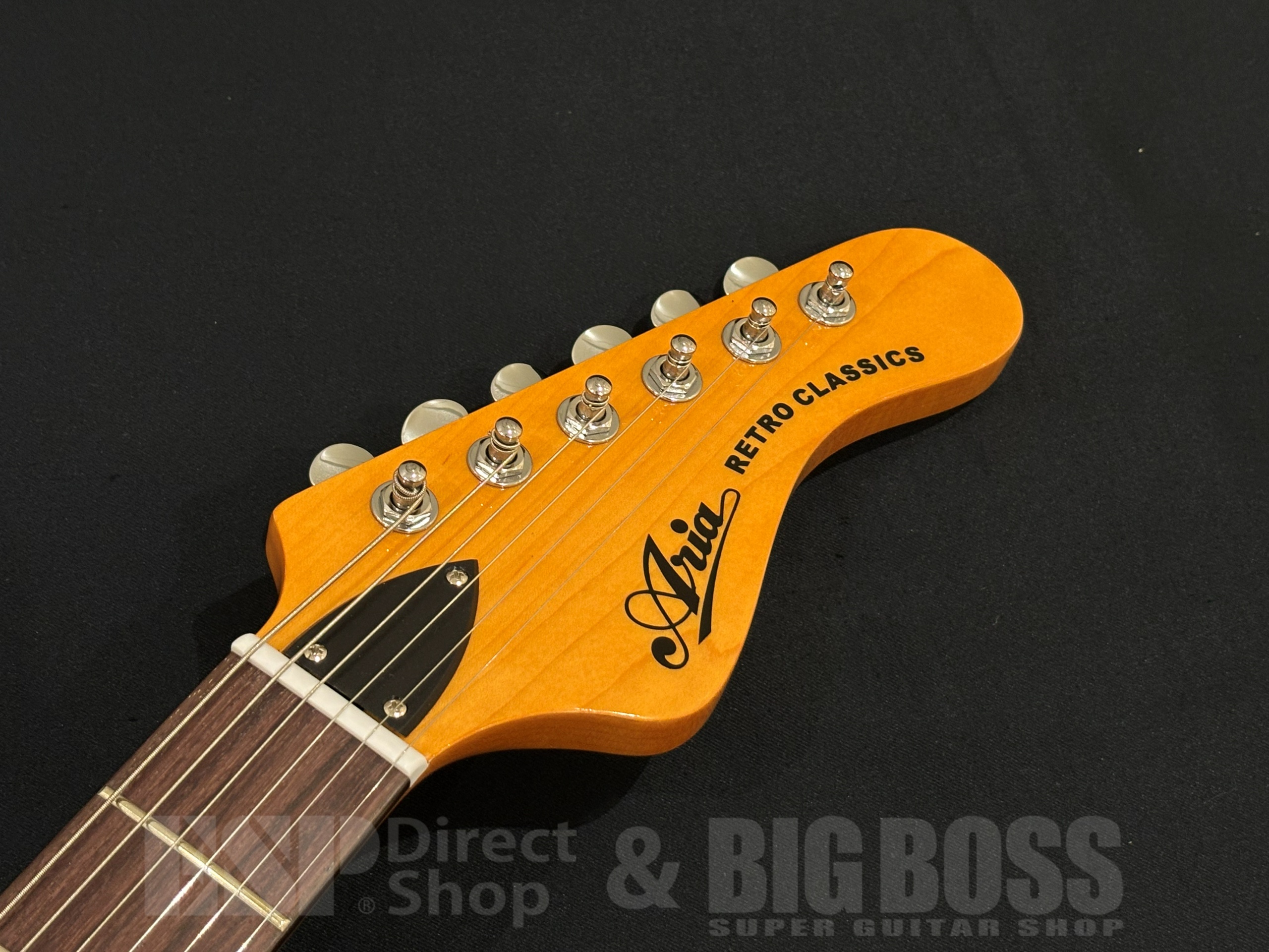 【即納可能】ARIA RETRO-1532J Fiesta Red 大阪店