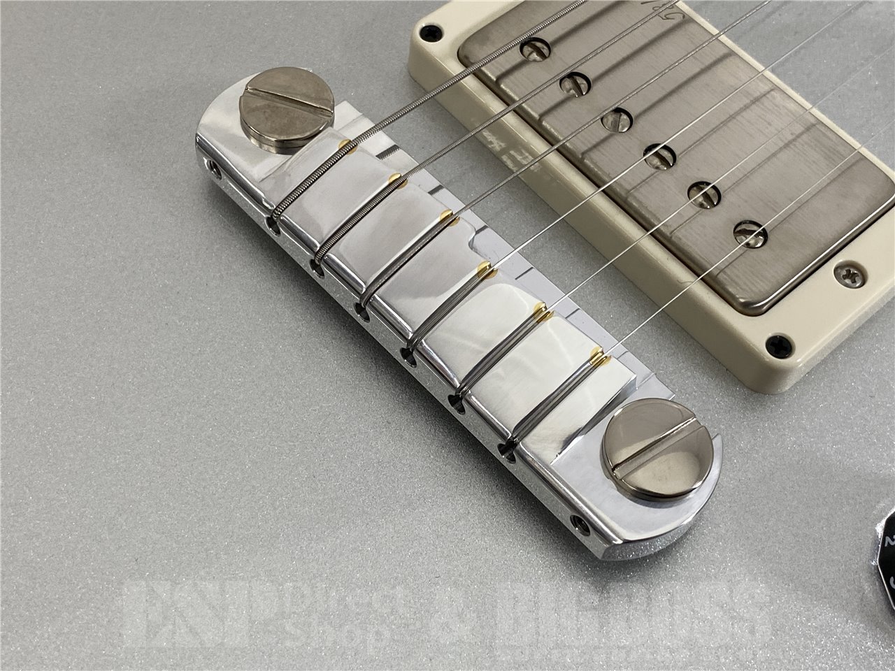 【即納可能】Paul Reed Smith(ポールリードスミス/PRS) S2 MIRA 594 / Platinum Metallic (2025年製 S/N S2083944) お茶の水駅前店(東京)