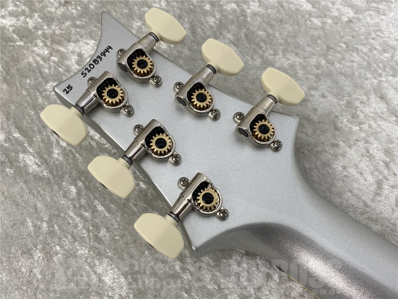 【即納可能】Paul Reed Smith(ポールリードスミス/PRS) S2 MIRA 594 / Platinum Metallic (2025年製 S/N S2083944) お茶の水駅前店(東京)