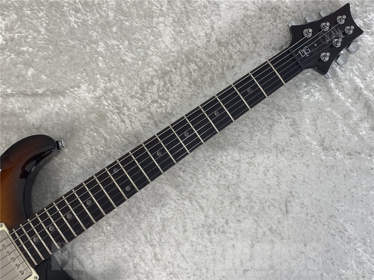 【即納可能】Paul Reed Smith(PRS/ポールリードスミス) SE DGT STANDARD / McCarty Tobacco Sunburst (2025年製) お茶の水駅前店(東京)