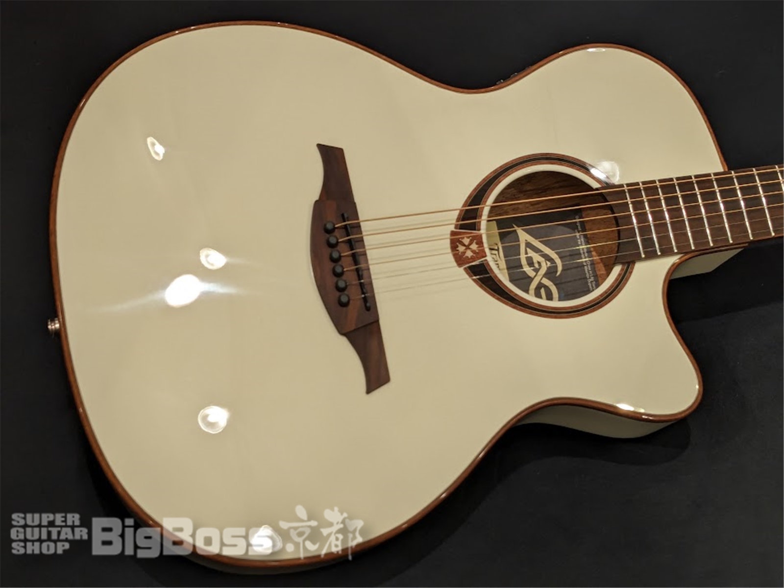 【即納可能】LAG Guitars(ラグギターズ) T118ASCE / Ivory 京都店