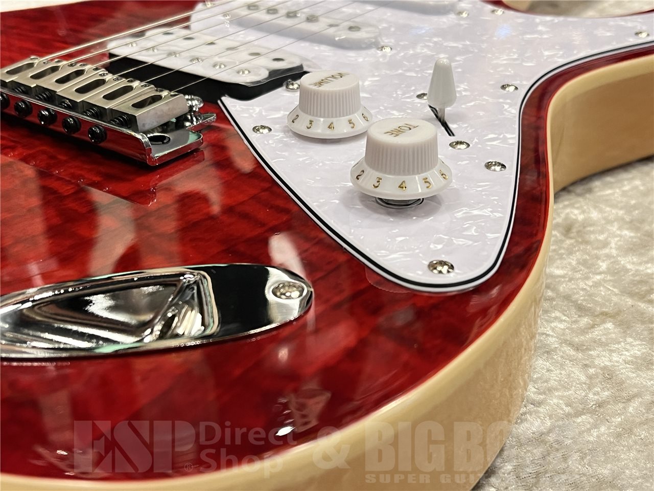 【即納可能】Aria Pro II(アリアプロツー)714-AE200(See-through Red) 名古屋店