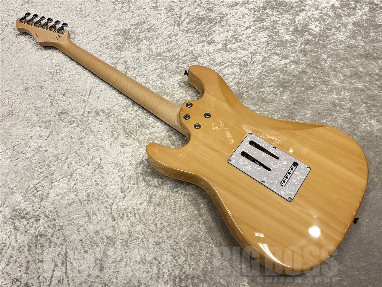 【即納可能】Aria Pro II(アリアプロツー)714-AE200(See-through Red) 名古屋店