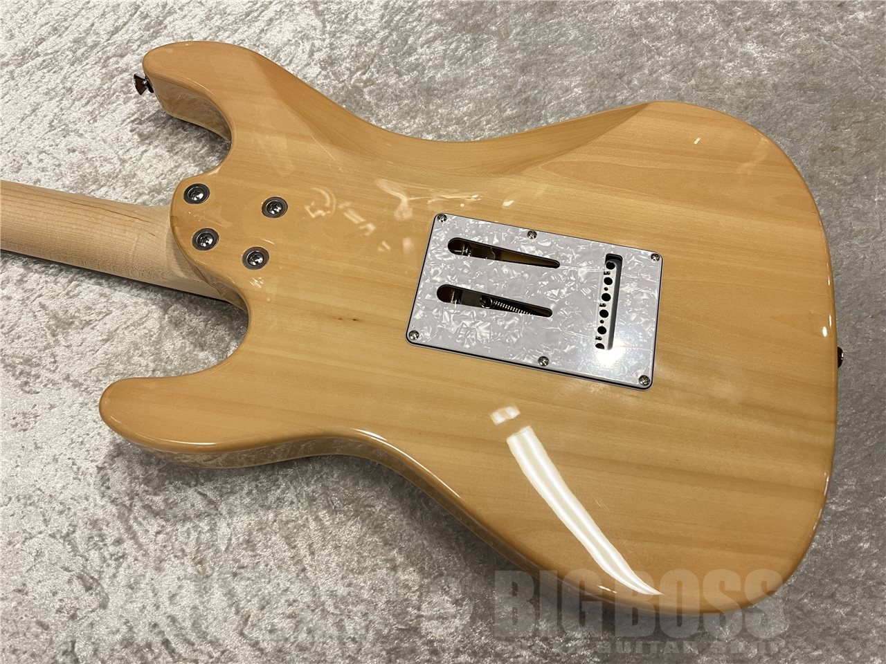 【即納可能】Aria Pro II(アリアプロツー)714-AE200(See-through Red) 名古屋店