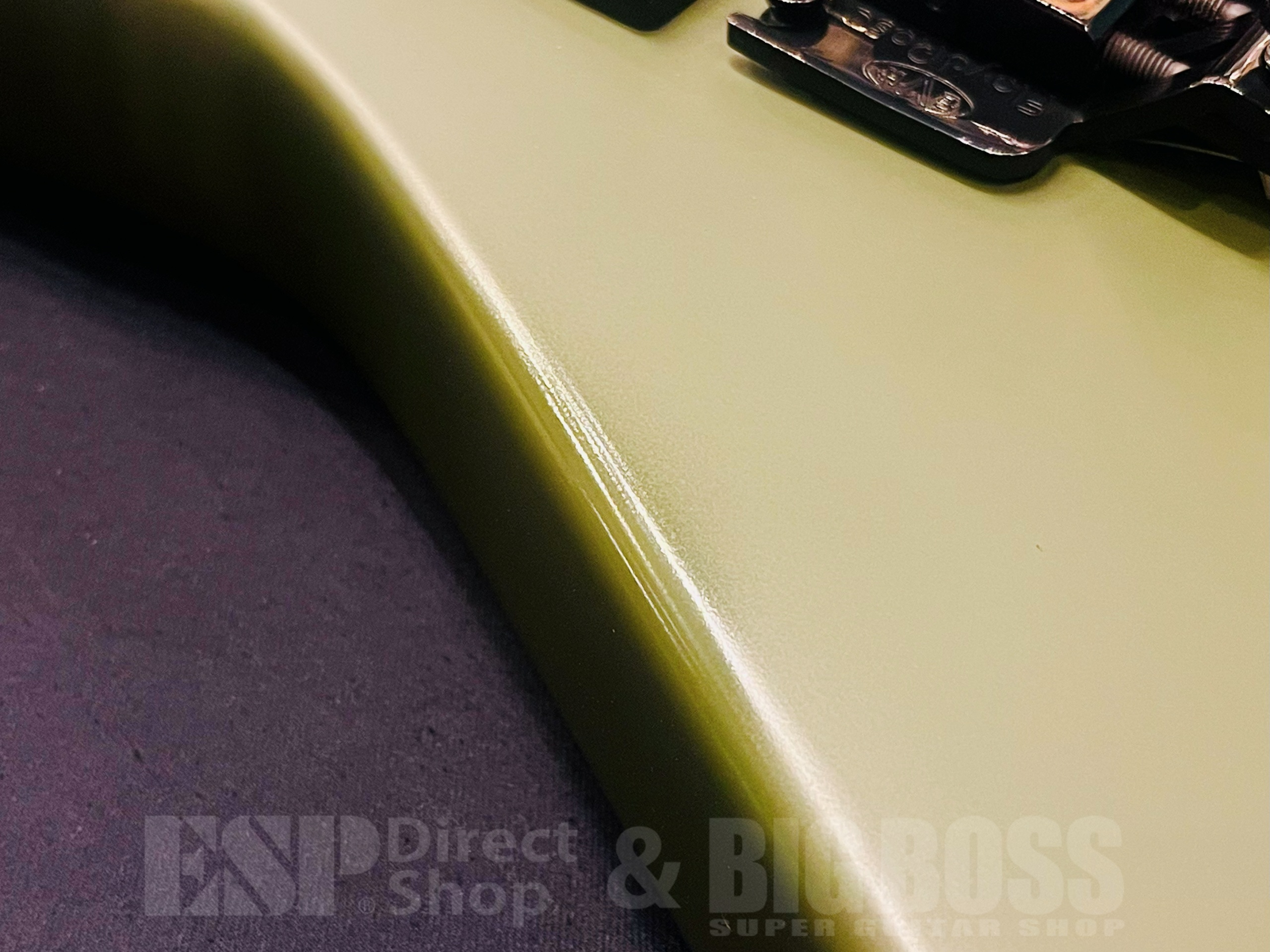 【即納可能/中古品】EVH Limited Edition Star Ebony / Matte Army Drab 大阪店