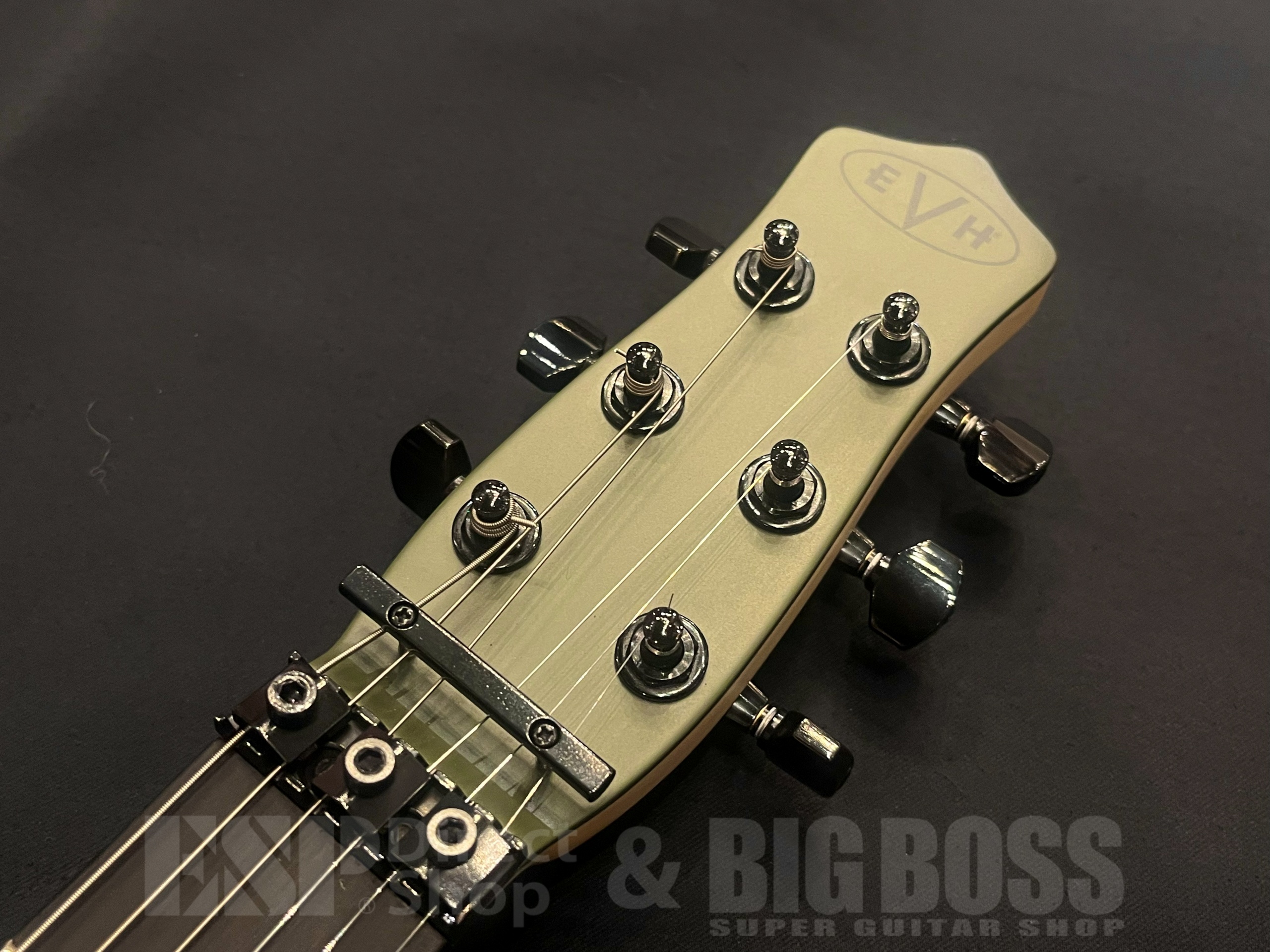 【即納可能/中古品】EVH Limited Edition Star Ebony / Matte Army Drab 大阪店
