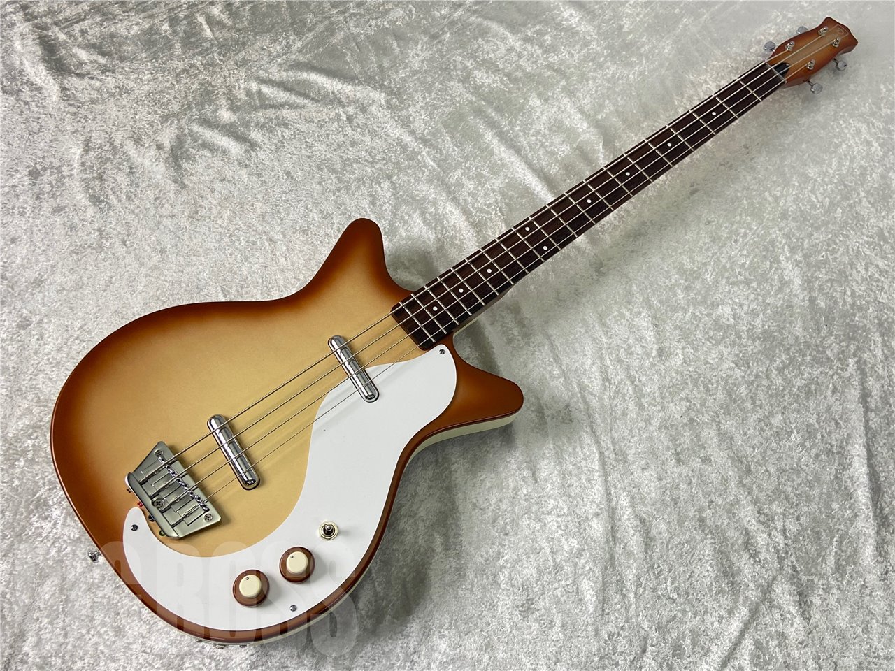 Danelectro ダンエレクトロ ベース / Longhorn Bass 椎名林檎さんほか ...