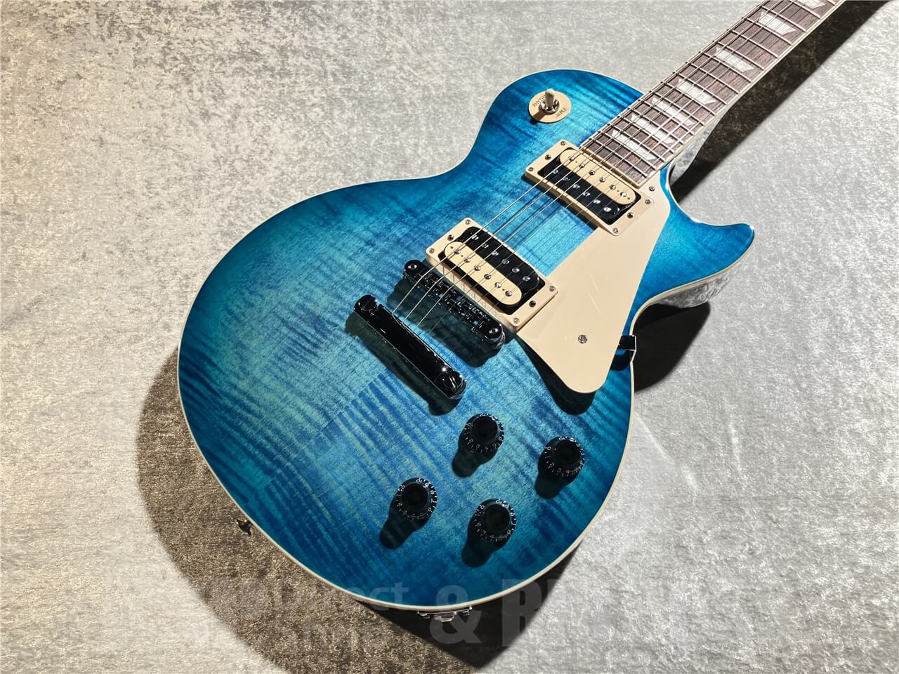 【即納可能】Gibson(ギブソン) Exclusive Les Paul Traditional Pro V (Ocean Water Perimeter) 札幌店