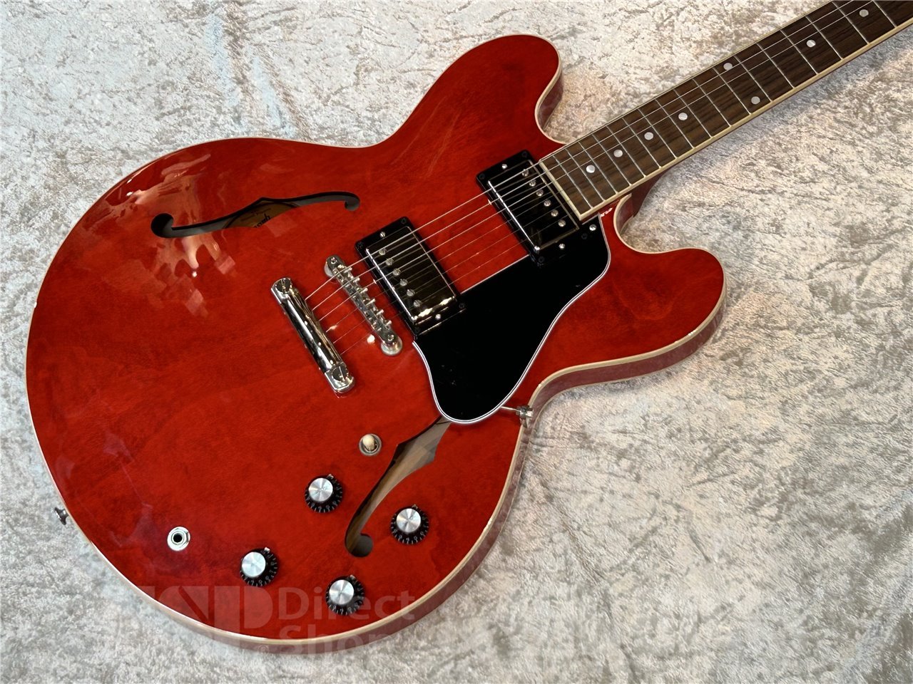 【即納可能】Gibson( ギブソン ) ES-335/ Sixties Cherry 広島店