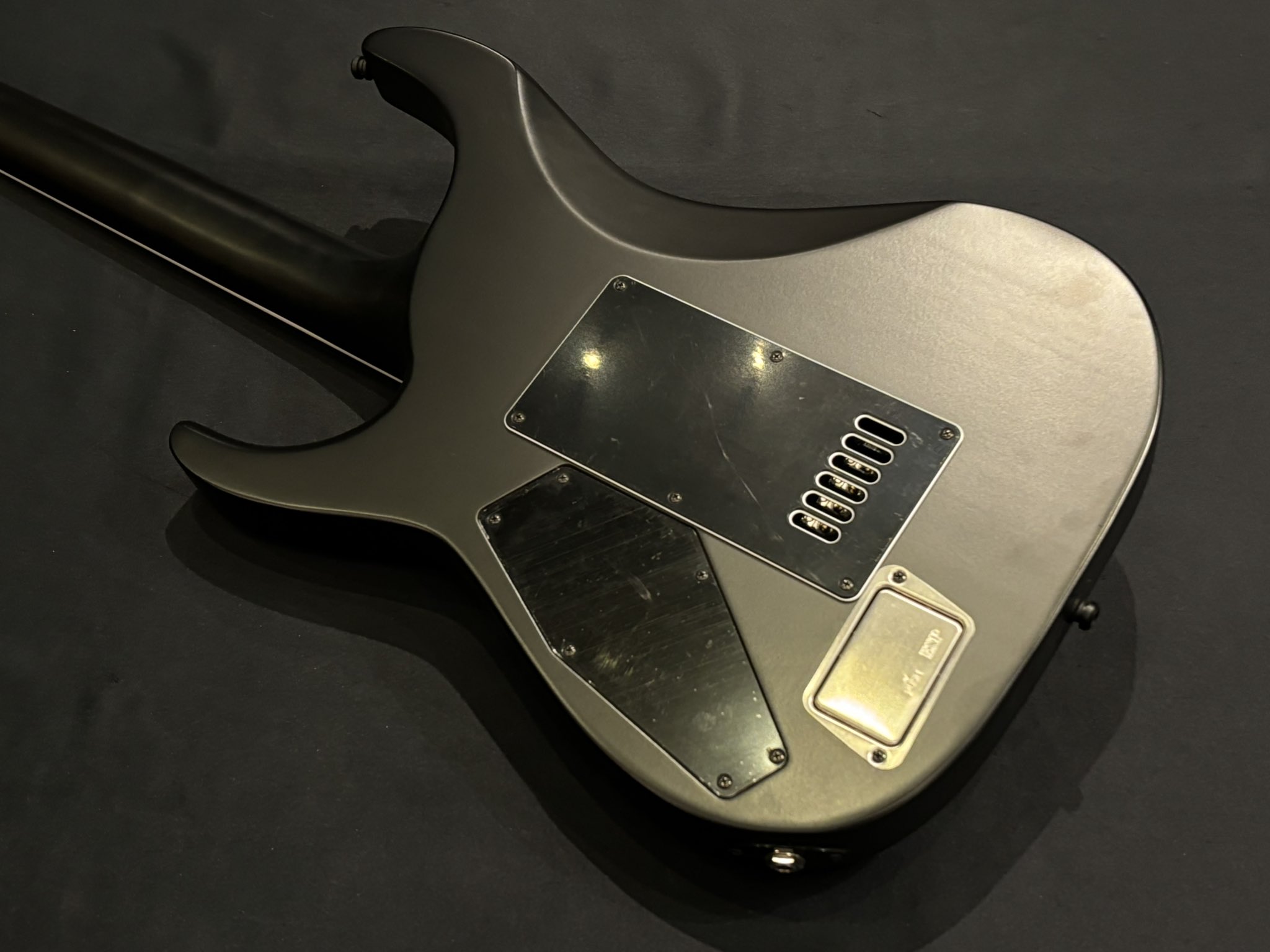 【即納可能】EDWARDS E-HORIZON-ET/ Baritone / Alternative Black 京都店