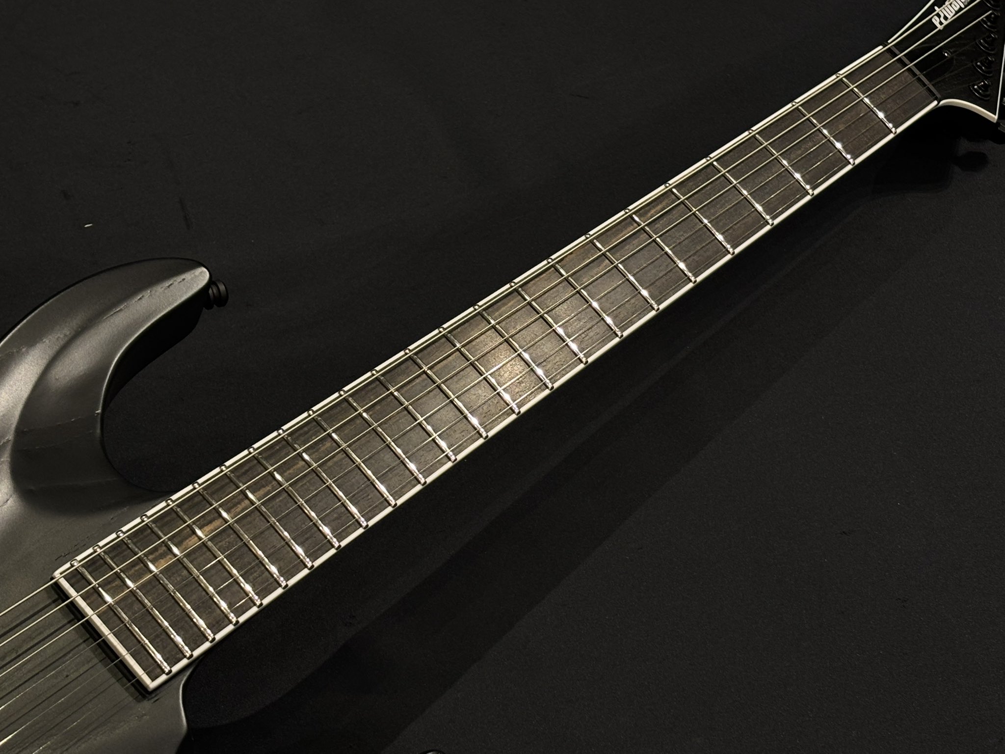 【即納可能】EDWARDS E-HORIZON-ET/ Baritone / Alternative Black 京都店