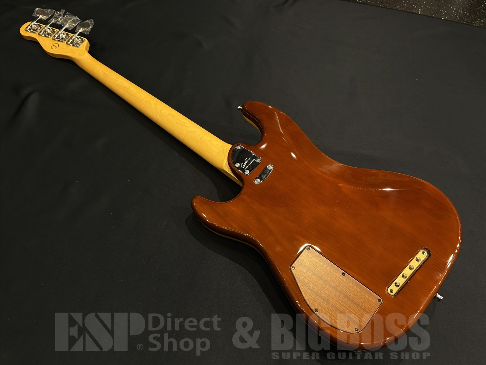 【即納可】Godin(ゴダン)Passion RG-4 Swamp Ash Bass / Natural Swamp Ash 京都店