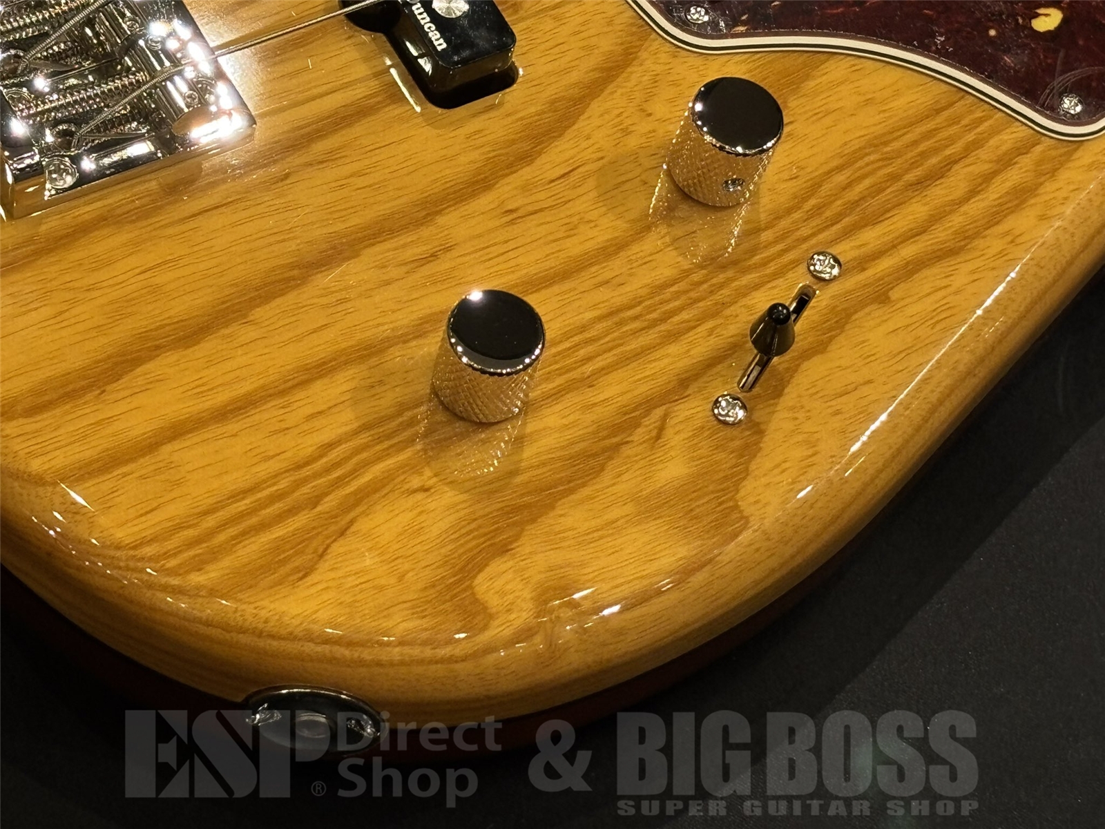 【即納可】Godin(ゴダン)Passion RG-4 Swamp Ash Bass / Natural Swamp Ash 京都店