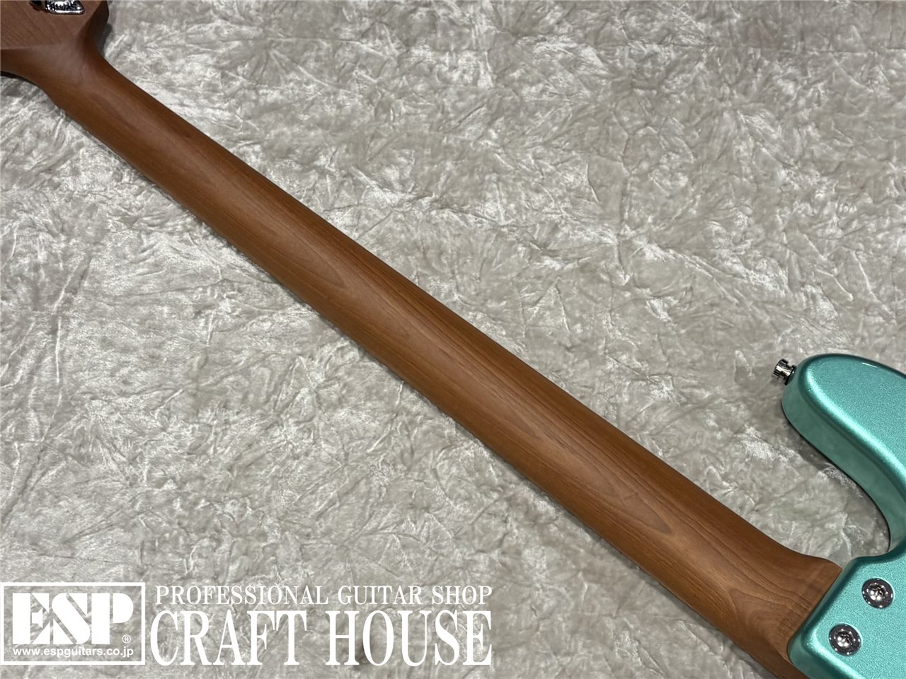 【即納可能】Sadowsky MX21 VJ4 Maple / Sage Green Metallic　渋谷店